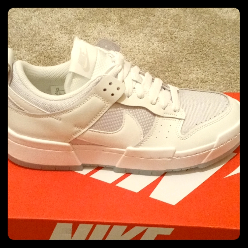 Nike